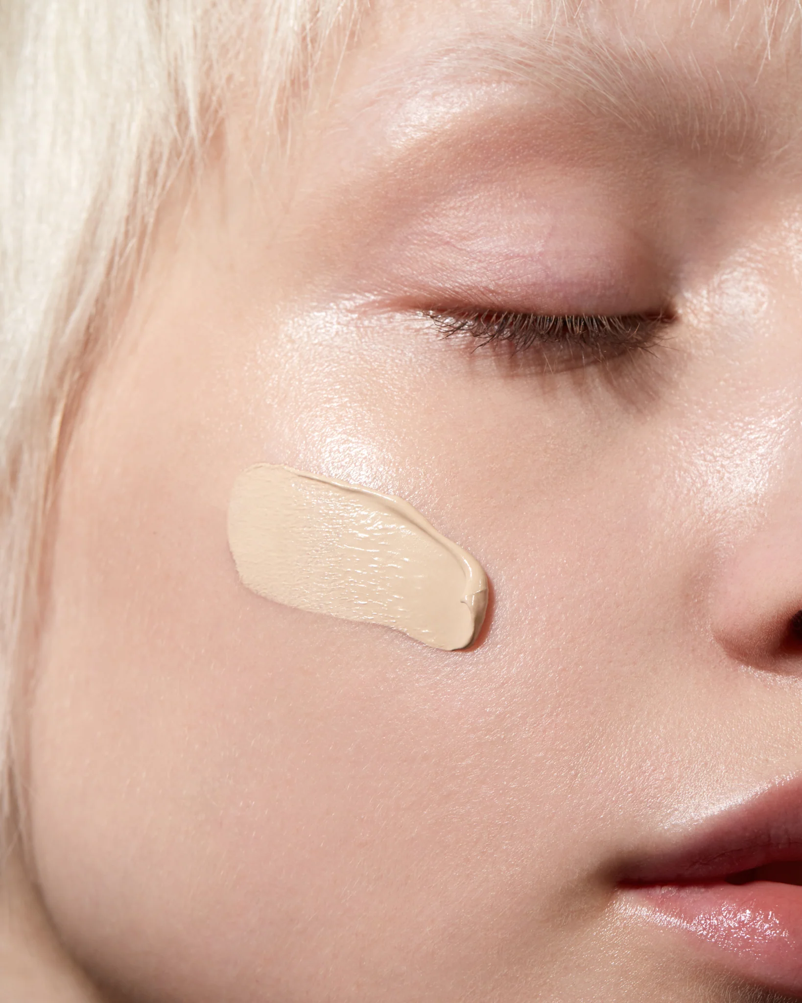 Semi-Matte Peptide Foundation - Image 122